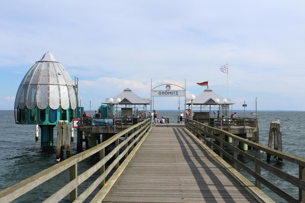 Ferienwohnungen Im Haus Strandburg Grömitz Екстериор снимка