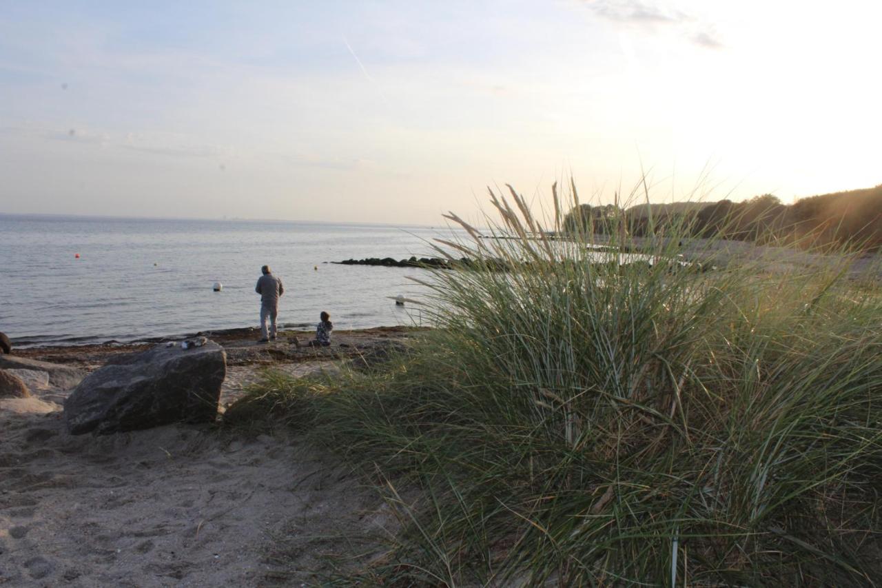 Ferienwohnungen Im Haus Strandburg Grömitz Екстериор снимка